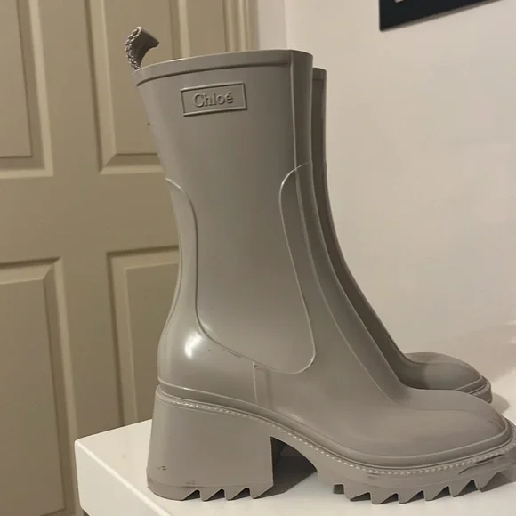 Chloe Betty Rain Boot - Picture 6 of 6